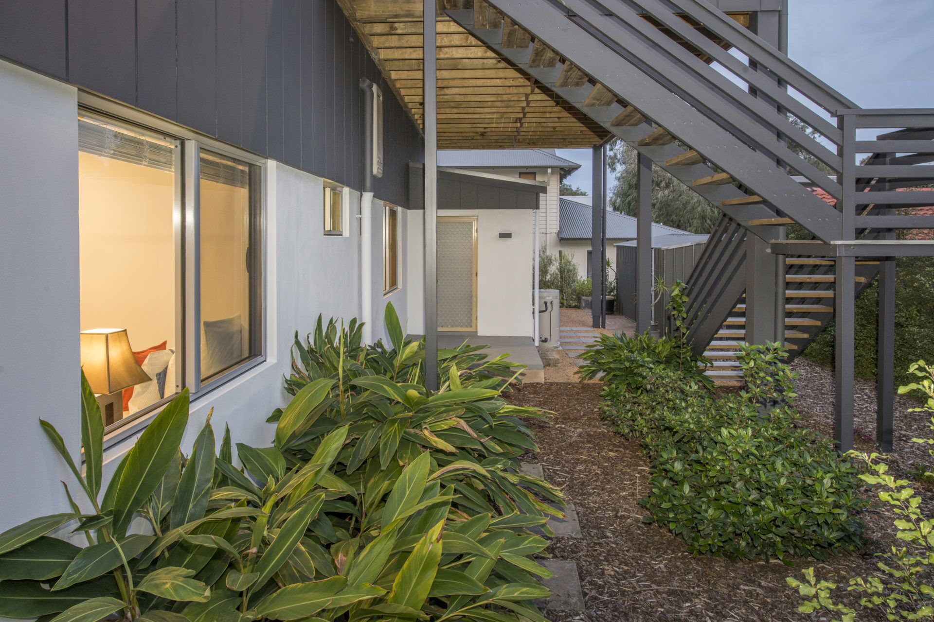 Superb Dual Keyed Home with Stunning Ocean Views just 300 Metres to Beach — image 21