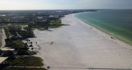 BEAUTIFULL VACATION HOUSE