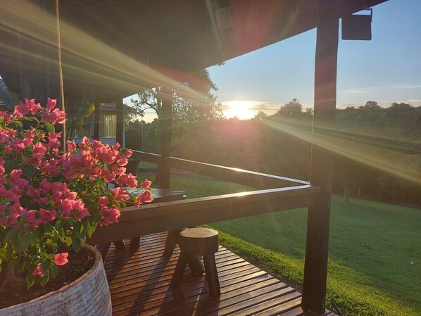 Terrace/patio - COUNTRY HOUSE (10 suites) W/AR, POOL, ETC. (Boituva)