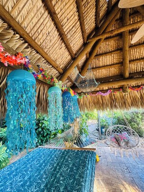 Property grounds - Clothes optional Tranquil Private room Paradise. In Fort Lauderdale. LGBTQ+ ❤️ (Oakland Park)