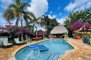 Outdoor pool - Clothes optional Tranquil Private room Paradise. In Fort Lauderdale. LGBTQ+ ❤️ (Oakland Park)