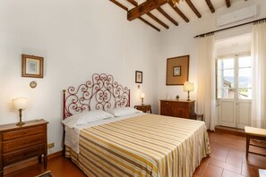8 chambres, lit parapluie, Wi-Fi gratuit