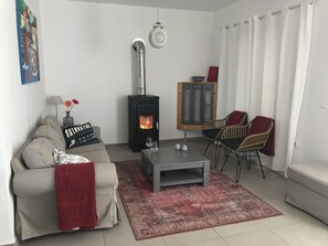 Fernseher, Kamin