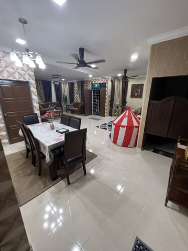 RizQin Homestay Bachok