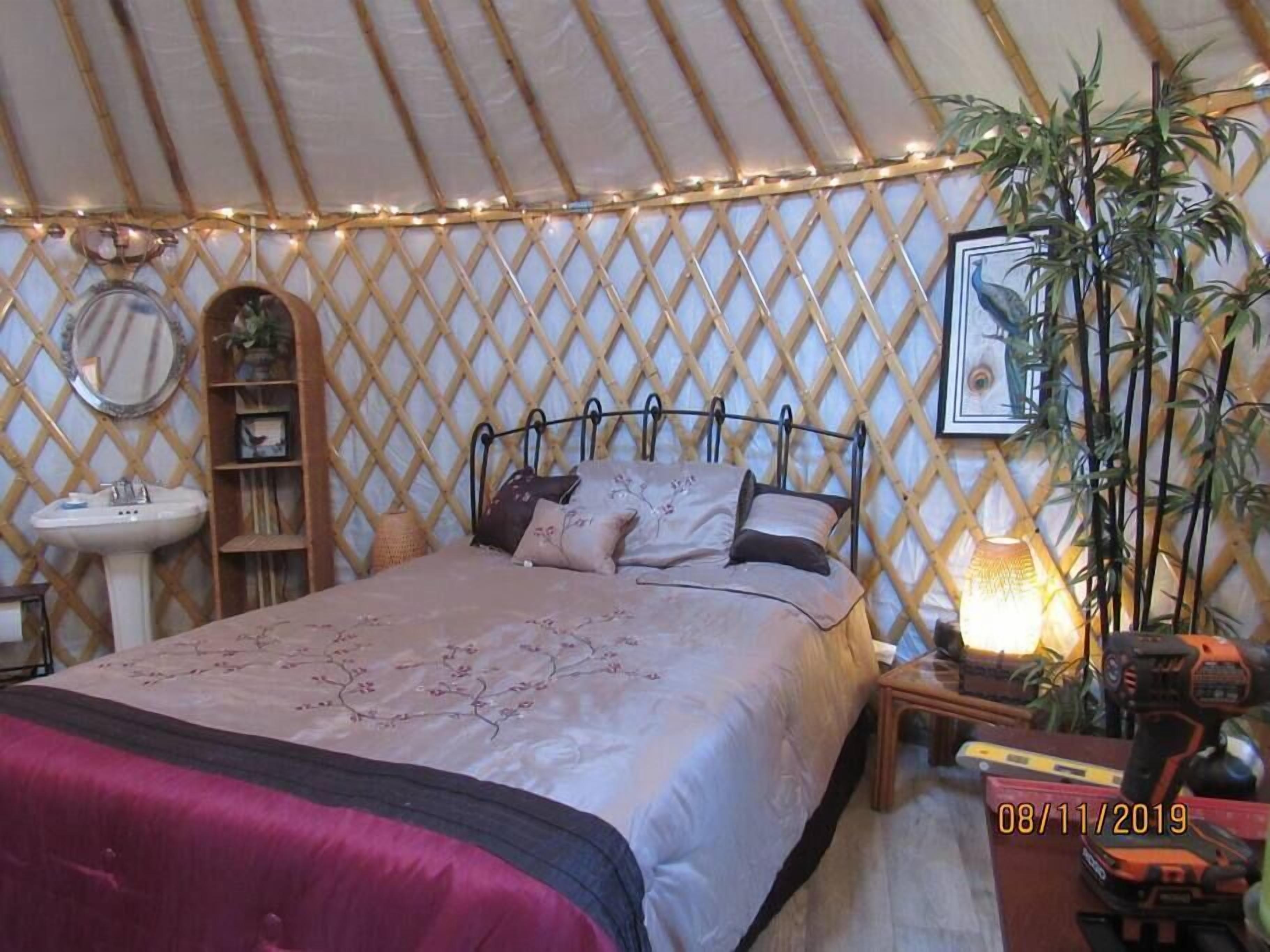 1 camera, ferro/asse da stiro, Wi-Fi, lenzuola