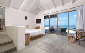 5 slaapkamers, een kluis op de kamer, een bureau