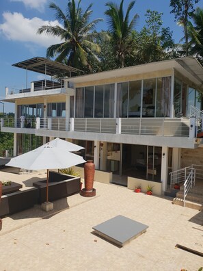 Villa, plusieurs chambres | Terrasse/Patio