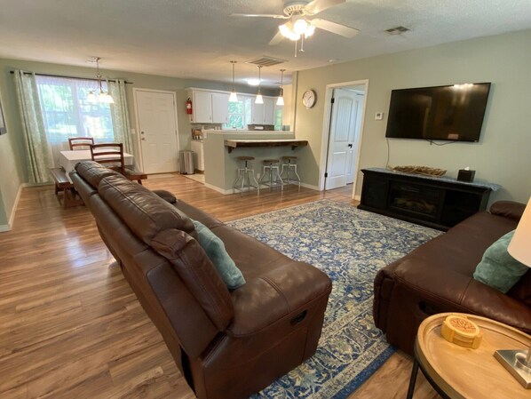 Smart TV, fireplace, video games, DVD player