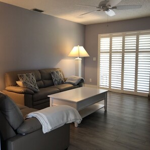 تلفزيون ذكي