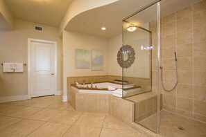 Bathtub, jetted bath, hair dryer, towels - Better Than The Ritz ~ Welcome basket ~ 1302C (Orange Beach)