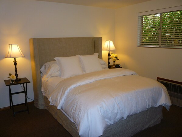 2 chambres, fer et planche à repasser, Wi-Fi gratuit, draps fournis