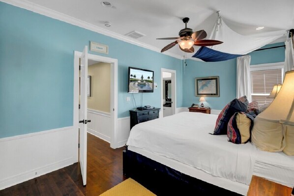 4 bedrooms, iron/ironing board, free WiFi