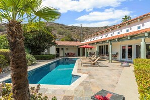 Outdoor pool - Entire home in Fallbrook, California, United States (Fallbrook)