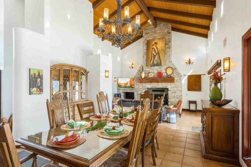 Entire home in Fallbrook, California, United States