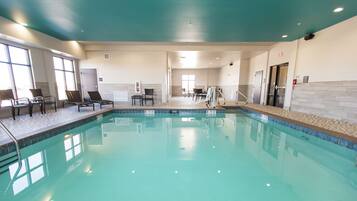Indoor pool, pool loungers