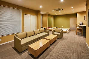 Traditional House with Private Hot spring bath | Living area | Flat-screen TV - Onsen No Yado Gion Maisen Bettei (Kyoto)