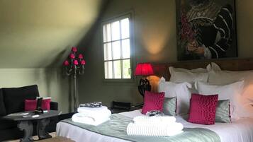 Literie de qualité supérieure, décoration personnalisée