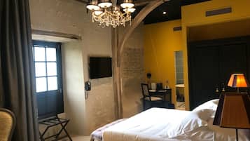 Suite Junior | Literie de qualité supérieure, décoration personnalisée