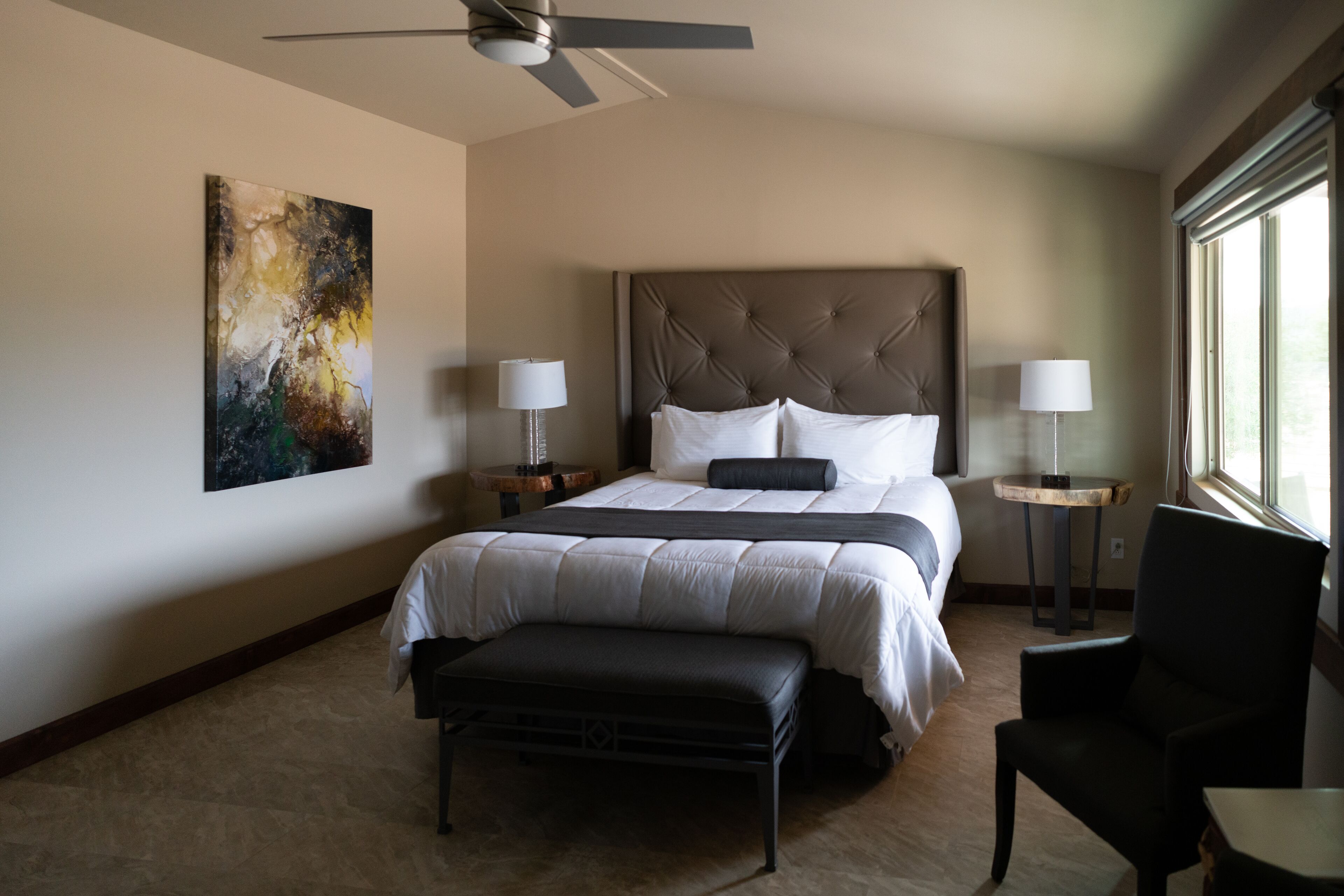 luxury room, 1 king bed, non smoking, villa siena | 1 bedroom, premium bedding, pillow-top beds, in-room safe