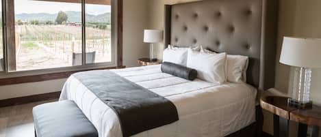 1 bedroom, premium bedding, pillow-top beds, in-room safe