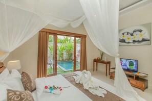 Villa, 2 Bedrooms, Private Pool | 2 bedrooms, in-room safe, desk, iron/ironing board - Villa Dion (Canggu)