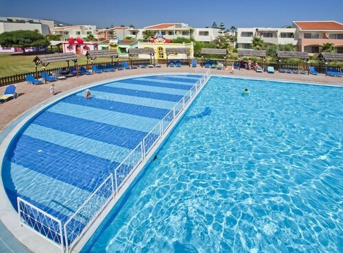 Hotel Kipriotis Village Resort