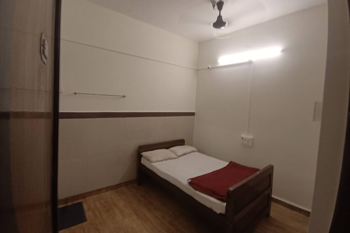 Kamar Double Deluks, 1 kamar tidur | 1 kamar tidur dan seprai linen