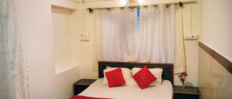 A/C Family Double Room | 1 bedroom, bed sheets