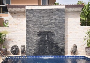 4-Bedroom Villa with Private Pool | Private pool - Nashaa Villa (Pattaya)