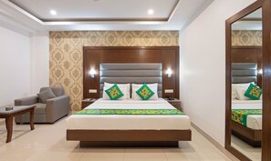 Premium Double Room - Treebo Grand Legacy Elite With Roof Top Cafe (Dehradun)