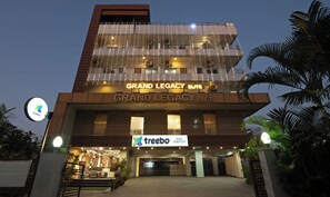 Exterior - Treebo Grand Legacy Elite With Roof Top Cafe (Dehradun)