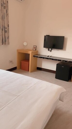 Standard Double Room, 1 Double Bed, Non Smoking, Ensuite | View from room - Fuzhongju Homestay (Jincheng)