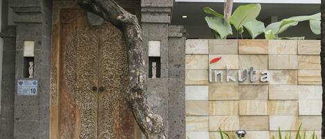 Entrada de la propiedad