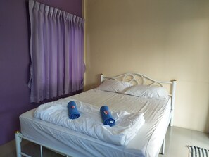 Standard Double Room | Free WiFi