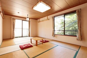 Free WiFi - New Fukujuso (Yamanakako)
