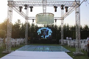 Outdoor banquet area - Bolu Termal Otel (Bolu)