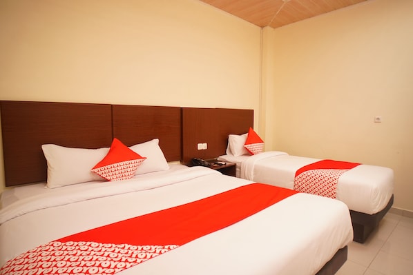 Desk, free WiFi, bed sheets
