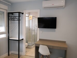 Habitació amb dos llits individuals | Dutxa