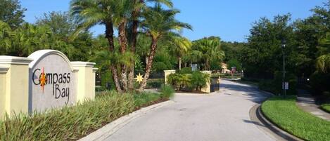 家庭別墅, 露台, 花園 | 街景