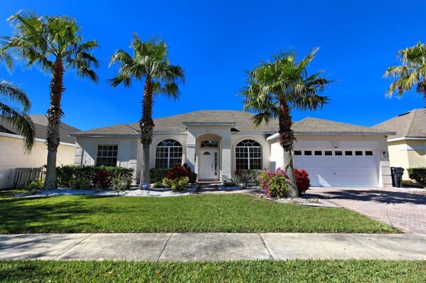 Family Villa, Hot Tub, Garden Area | Front of property