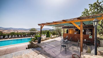 Seasonal outdoor pool, sun loungers