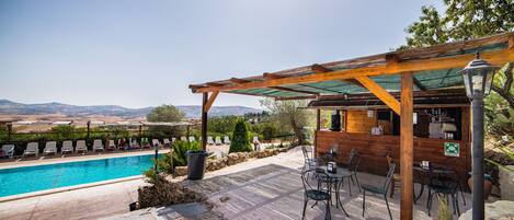 Seasonal outdoor pool, sun loungers