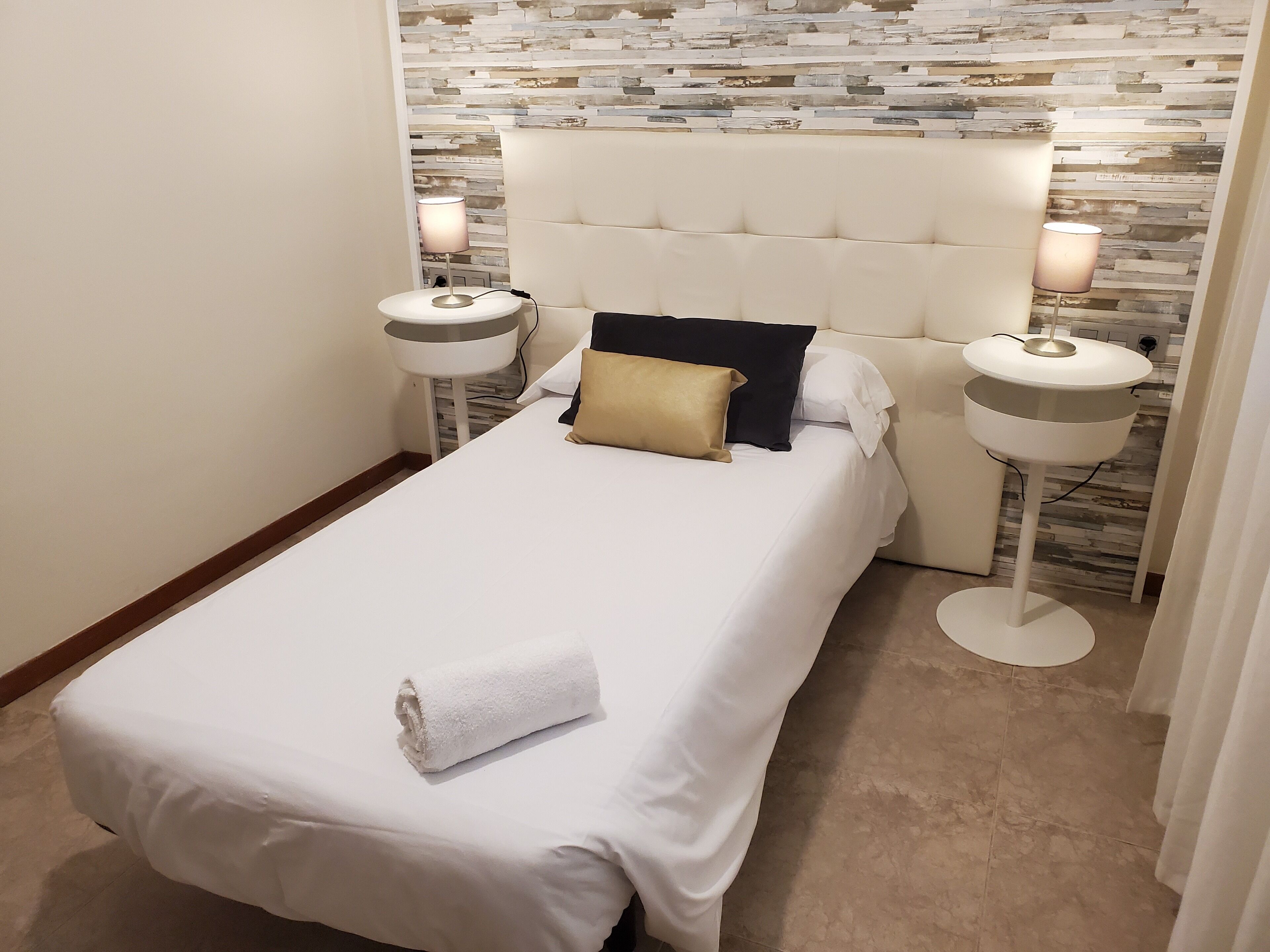 basic room | 1 bedroom, free wifi, bed sheets, wheelchair access