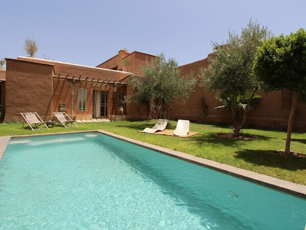 Traditional Villa, Private Bathroom, Courtyard View | Outdoor pool | Outdoor pool, sun loungers - Tagadert Lodge (Tameslouht)