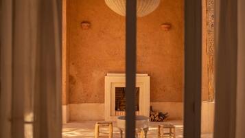 Phòng Suite dành cho gia đình, có phòng tắm riêng | Ngoại thất