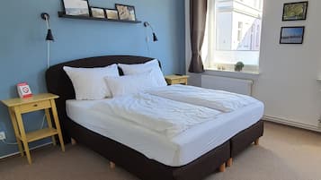 Classic-dobbeltværelse - eget badeværelse - byudsigt (Zimmer 1) | 1 soveværelse