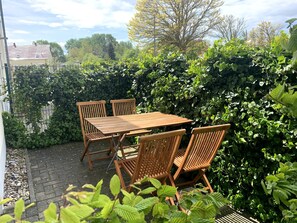 Terrace/patio - Ferienwohnungen Inselquartett (Wiek)