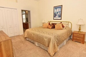 Family Villa, Private Pool, Garden Area | 4 bedrooms, laptop workspace, iron/ironing board, WiFi - Ov3123 - Highlands Reserve - 4 Bed 3 Baths Villa (Davenport)