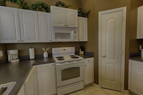 Family Villa, Balcony, Garden Area | Shared kitchen