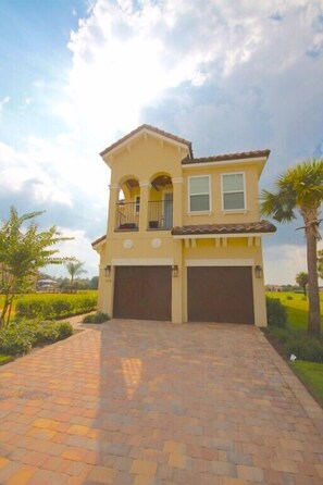 Family Villa, Hot Tub, Garden Area | Front of property